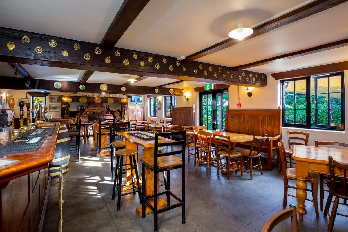 Cork And Keg 4*